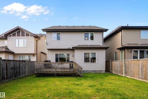 15832 11 Avenue Sw, Edmonton, AB - Outdoor