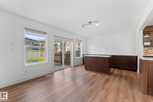 5964 164 Avenue Nw, Edmonton, AB - Indoor