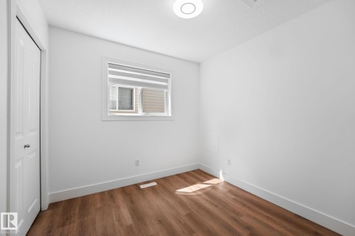 5964 164 Avenue Nw, Edmonton, AB - Indoor Photo Showing Other Room