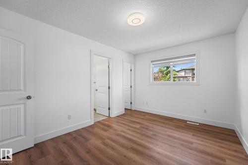 5964 164 Avenue Nw, Edmonton, AB - Indoor Photo Showing Other Room