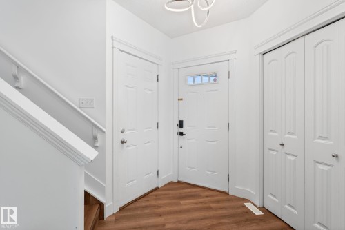 5964 164 Avenue Nw, Edmonton, AB - Indoor Photo Showing Other Room