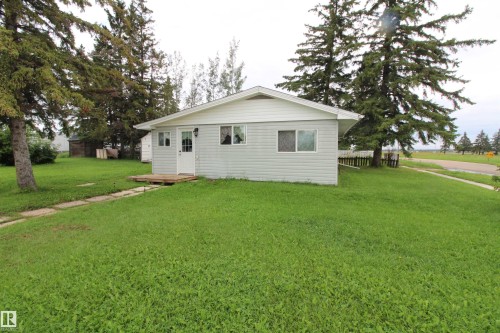 5404 52 Street, Clyde, AB - Outdoor