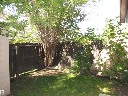 1692 37 Street Nw, Edmonton, AB - Outdoor