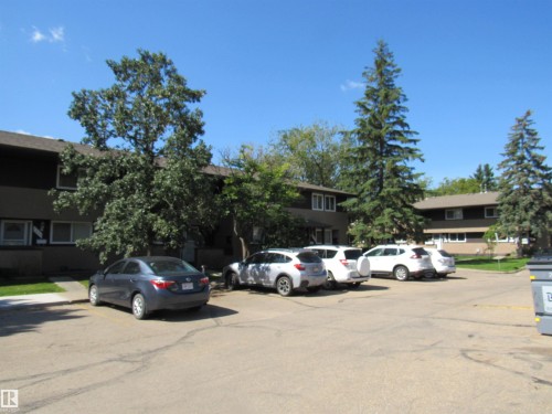 1692 37 Street Nw, Edmonton, AB - Outdoor With Facade