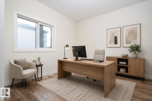 2623 5 Avenue Sw, Edmonton, AB - Indoor Photo Showing Office