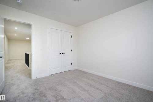 2623 5 Avenue Sw, Edmonton, AB - Indoor Photo Showing Other Room