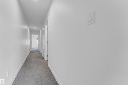 #56 2710 66 St Sw, Edmonton, AB - Indoor Photo Showing Other Room