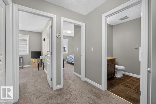 5110 168A Avenue Nw, Edmonton, AB - Indoor