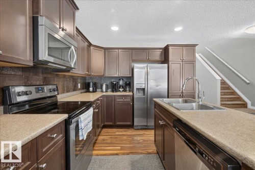 5110 168A Avenue Nw, Edmonton, AB - Indoor Photo Showing Kitchen With Double Sink