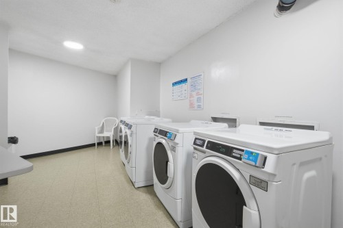 #1413 13910 Stony Plain Rd Nw, Edmonton, AB - Indoor Photo Showing Laundry Room