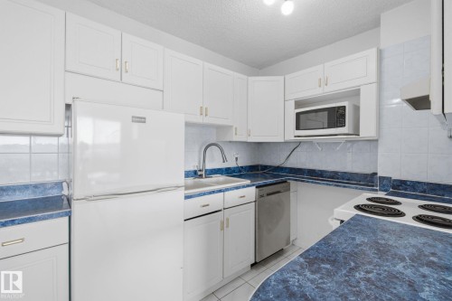 #1413 13910 Stony Plain Rd Nw, Edmonton, AB - Indoor Photo Showing Kitchen
