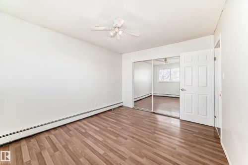 #18B 18305 89 Av Nw, Edmonton, AB - Indoor Photo Showing Other Room