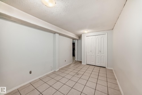 #18B 18305 89 Av Nw, Edmonton, AB - Indoor Photo Showing Other Room