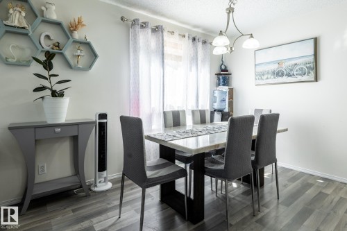 8644 173 Avenue Nw, Edmonton, AB 