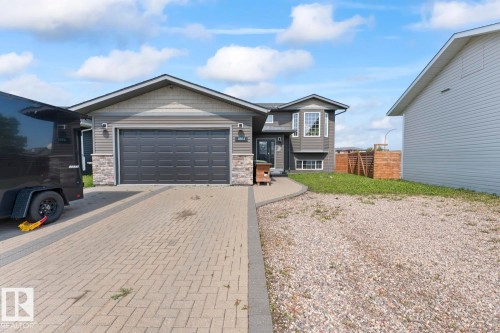 4804 64 Avenue, Cold Lake, AB - Outdoor