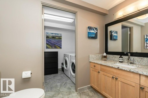 #203 10009 102 Av Nw, Edmonton, AB - Indoor Photo Showing Laundry Room