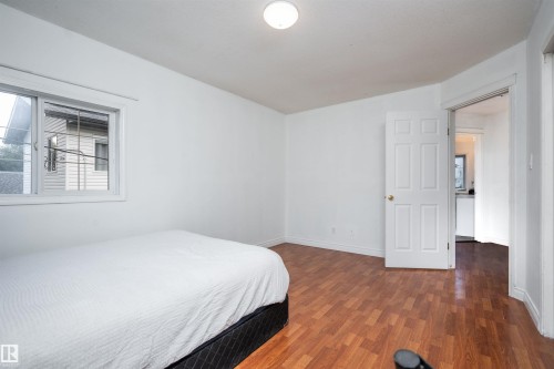 11918 42 Street Nw, Edmonton, AB - Indoor Photo Showing Bedroom