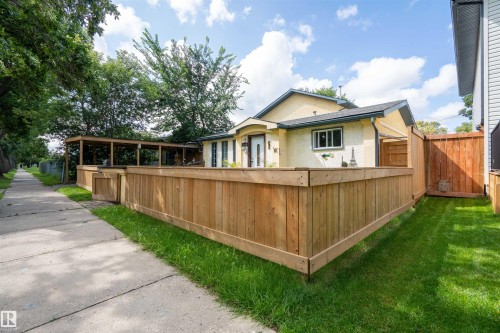 11918 42 Street Nw, Edmonton, AB - Outdoor