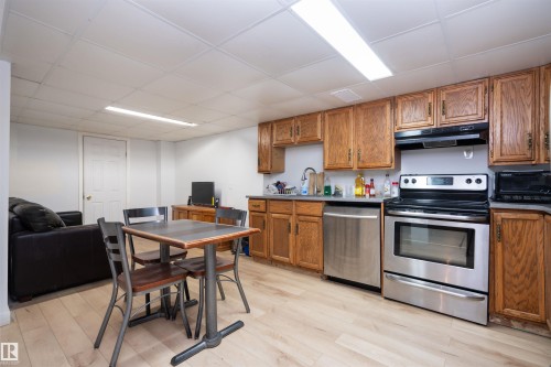 11918 42 Street Nw, Edmonton, AB - Indoor