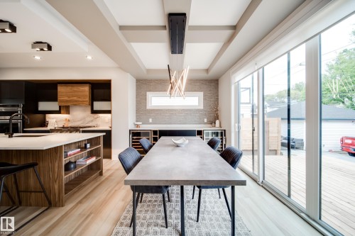 9625 101 Street Nw, Edmonton, AB - Indoor Photo Showing Dining Room