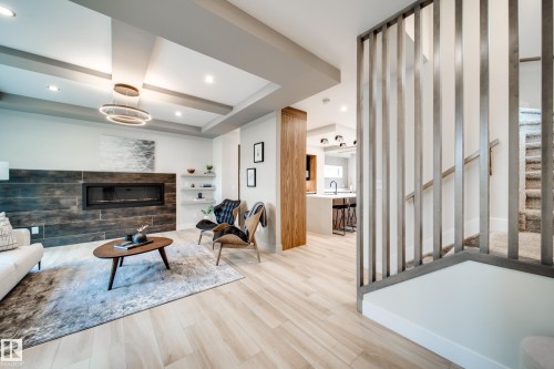 9625 101 Street Nw, Edmonton, AB - Indoor With Fireplace