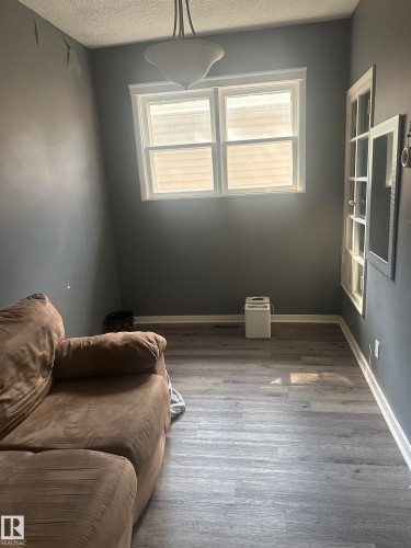 Main floor - 11618 89 Street Nw, Edmonton, AB - Indoor