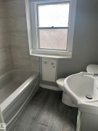 Upstairs suite - 