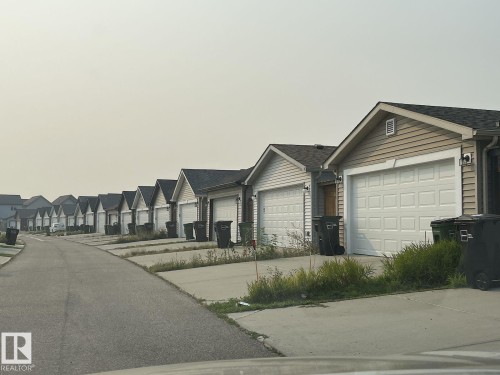 2251 Casey Crescent Sw, Edmonton, AB - Outdoor