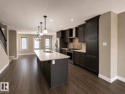 2251 Casey Crescent Sw, Edmonton, AB - Indoor Photo Showing Kitchen With Double Sink With Upgraded Kitchen