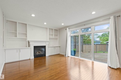 10626 125 Street Nw, Edmonton, AB - Indoor With Fireplace
