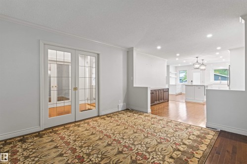 10626 125 Street Nw, Edmonton, AB - Indoor