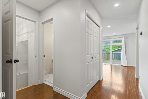 10626 125 Street Nw, Edmonton, AB - Indoor Photo Showing Other Room