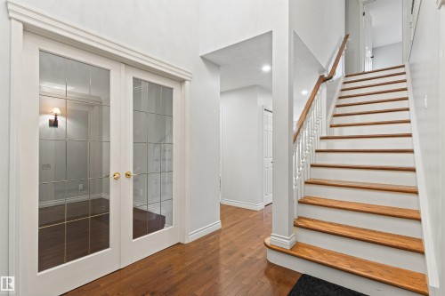 10626 125 Street Nw, Edmonton, AB - Indoor Photo Showing Other Room