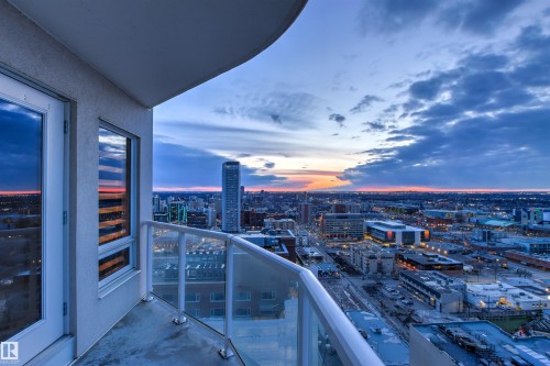 #2401 10152 104 St Nw, Edmonton, AB - Outdoor With View
