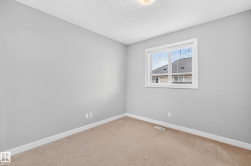 #73 9535 217 St Nw, Edmonton, AB - Indoor Photo Showing Other Room