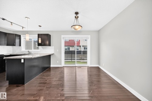 #73 9535 217 St Nw, Edmonton, AB - Indoor Photo Showing Kitchen With Upgraded Kitchen