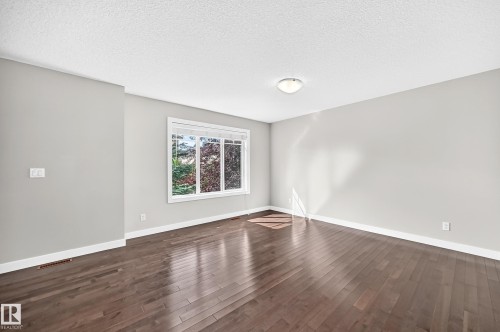 #73 9535 217 St Nw, Edmonton, AB - Indoor Photo Showing Other Room