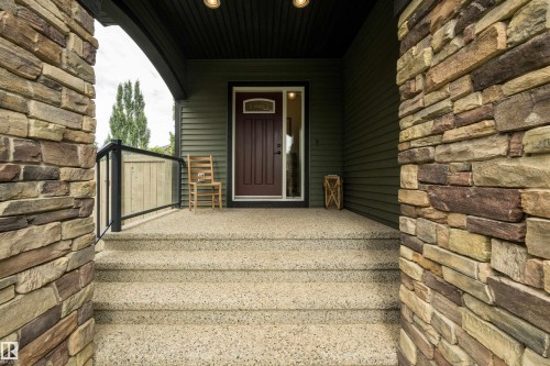 3722 Kidd Crescent Sw, Edmonton, AB - Outdoor With Exterior