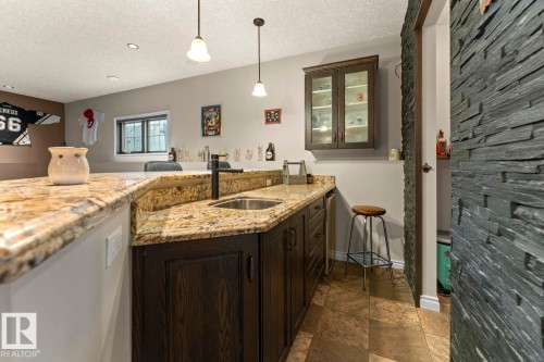 2303 2 Avenue, Cold Lake, AB - Indoor Photo Showing Kitchen
