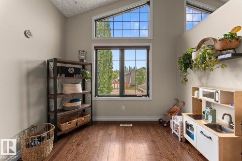 2303 2 Avenue, Cold Lake, AB - Indoor Photo Showing Other Room