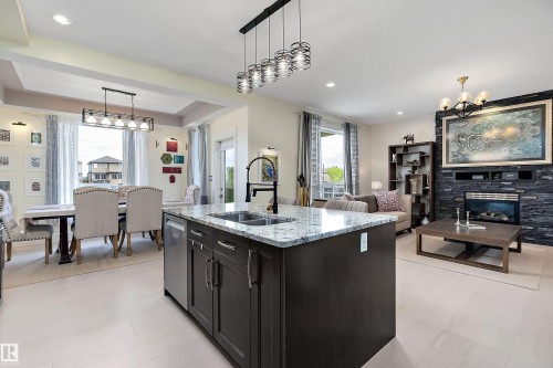 164 Durrand Bend, Fort Saskatchewan, AB - Indoor Photo Showing Kitchen With Double Sink