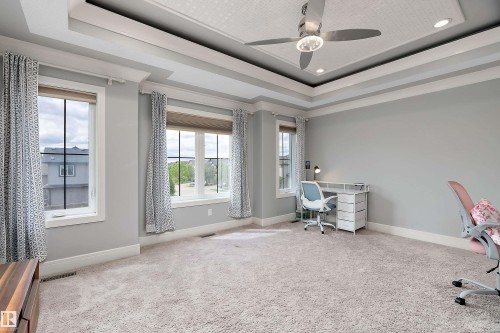 164 Durrand Bend, Fort Saskatchewan, AB - Indoor Photo Showing Office