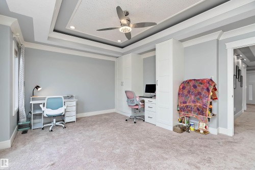 164 Durrand Bend, Fort Saskatchewan, AB - Indoor Photo Showing Office