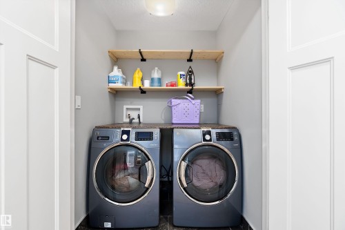 164 Durrand Bend, Fort Saskatchewan, AB - Indoor Photo Showing Laundry Room