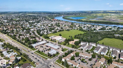 13050 32A Street Nw, Edmonton, AB - Outdoor With View