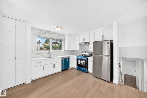 3311 114 Street Nw, Edmonton, AB 