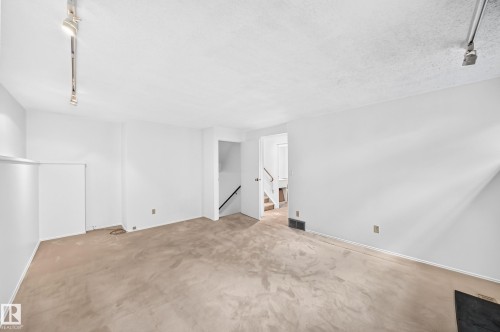 3311 114 Street Nw, Edmonton, AB 