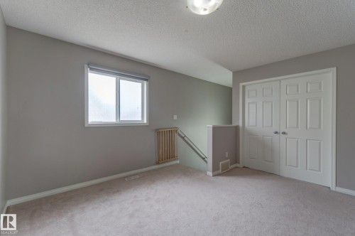 6706 24 Avenue Sw, Edmonton, AB - Indoor Photo Showing Other Room