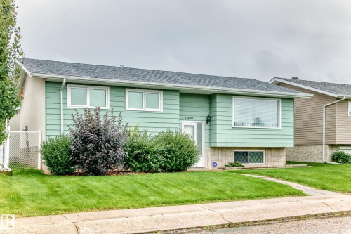 11461 152A Avenue Nw, Edmonton, AB - Outdoor