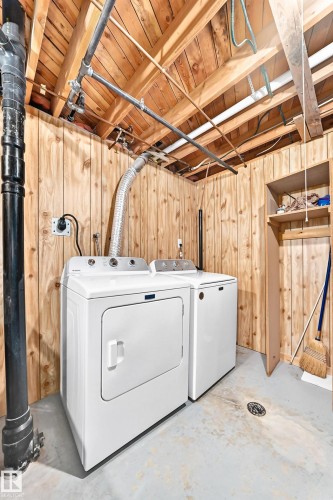 11461 152A Avenue Nw, Edmonton, AB - Indoor Photo Showing Laundry Room